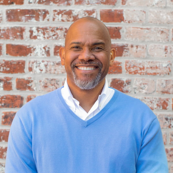 Headshot of Vann Graves