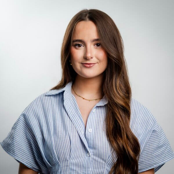 Monse Munoz headshot