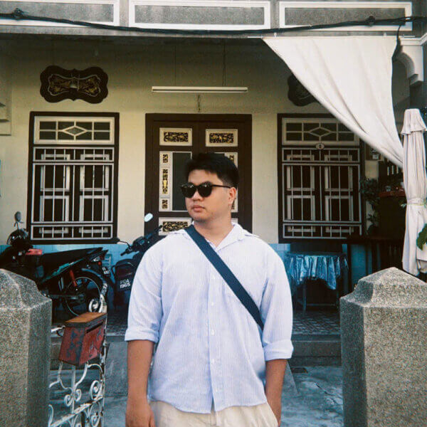 Nathan Tran headshot